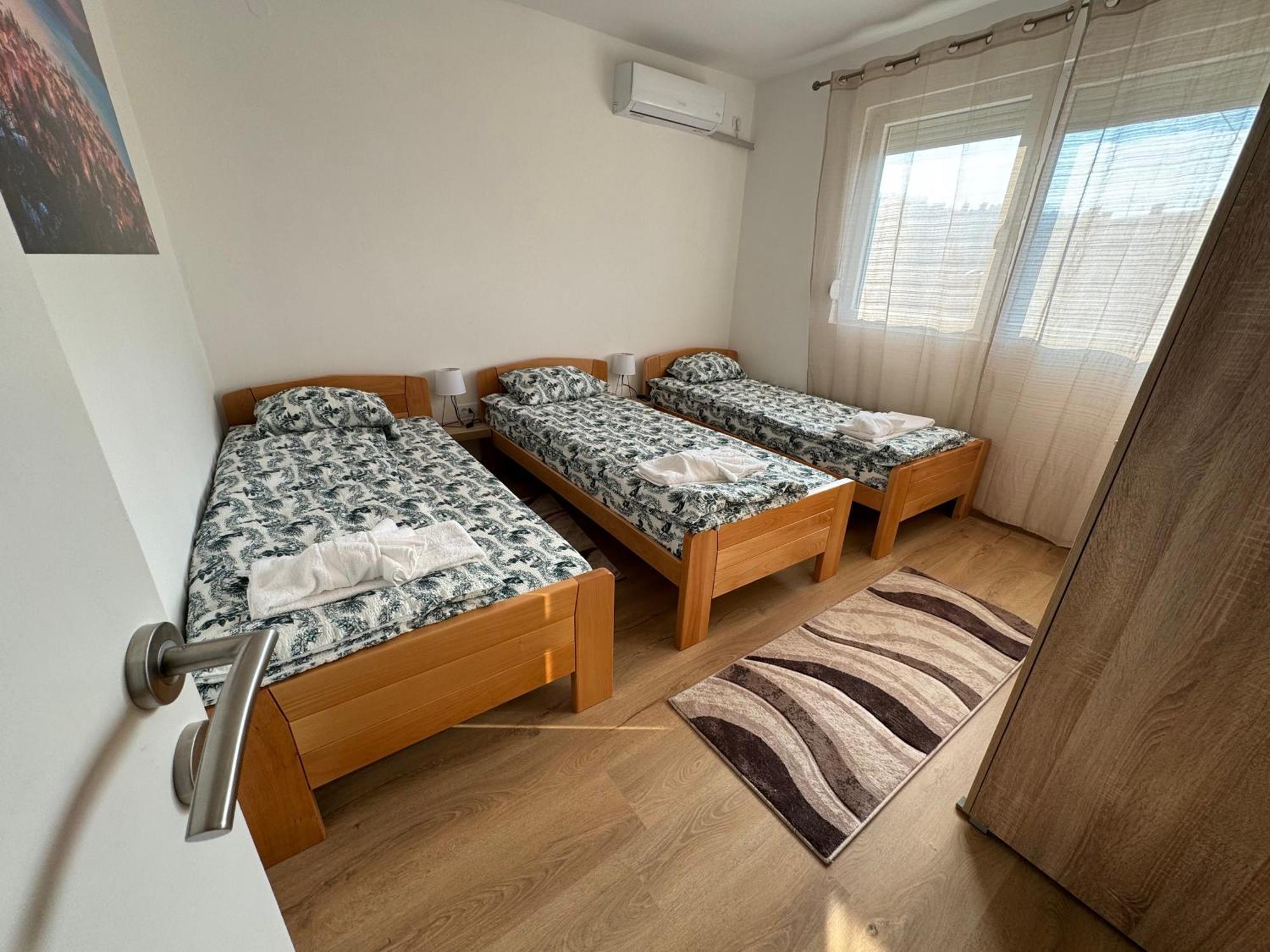 Vuk Apartman دونيي ميلانوفاتس المظهر الخارجي الصورة